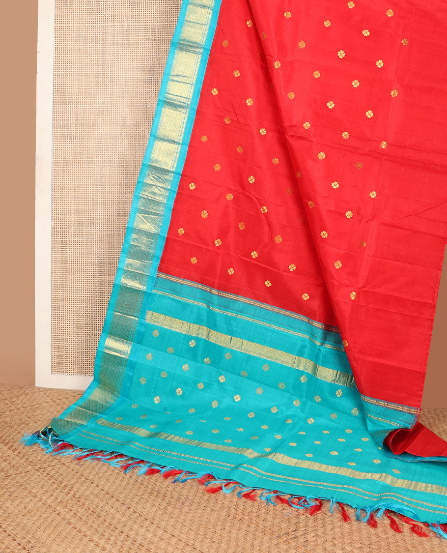 Red zari buttas kanchipuram silksaree, contrast one-sided korvai border of salngai & puli nagam & zari design pallu