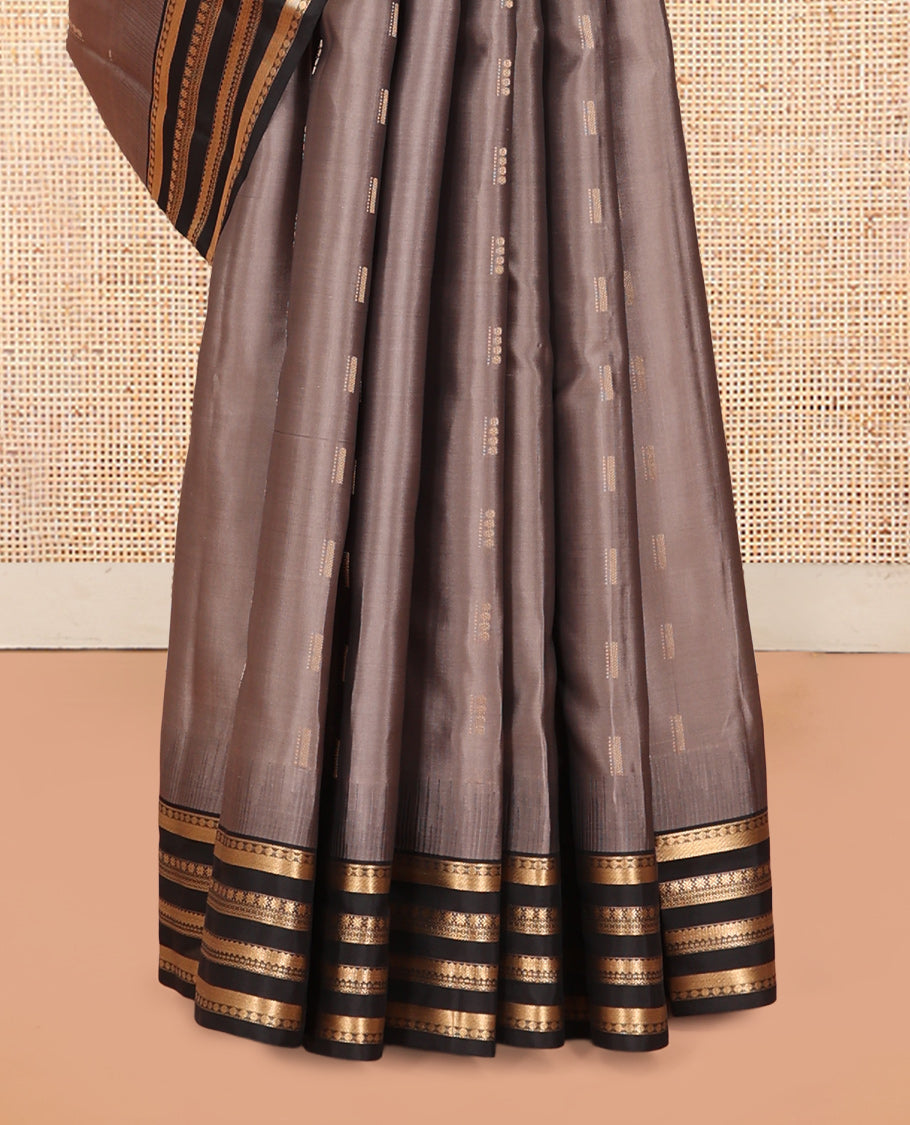 Grey Buttas Vasundhara Lite Silkmix Saree, a Contrast Varisai Pettu Border, Grand Pallu, Contrast Blouse