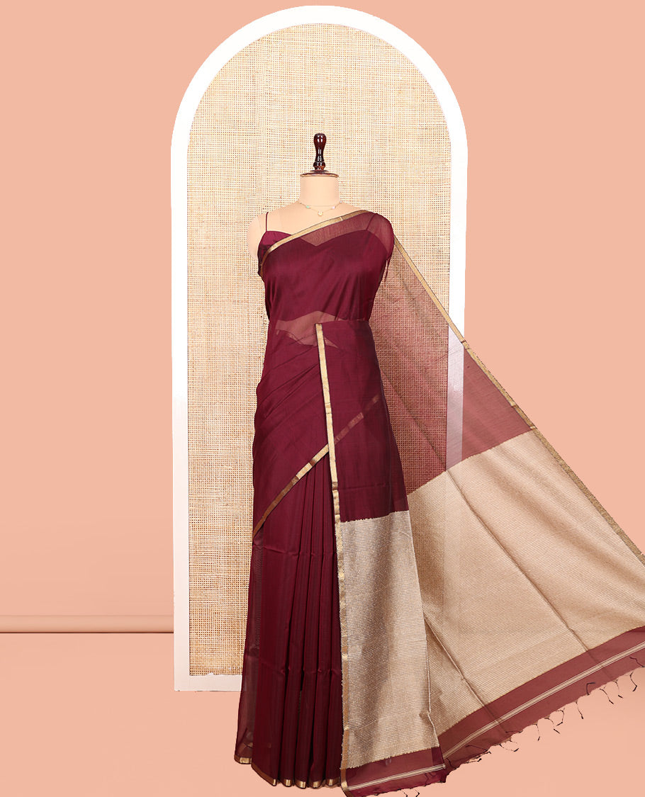 Maroon Plain Maheshwari Cotton Saree, Subtly Woven Zari Piping Border, Gleaming Zari Design Pallu and Paired with a Matching Blouse