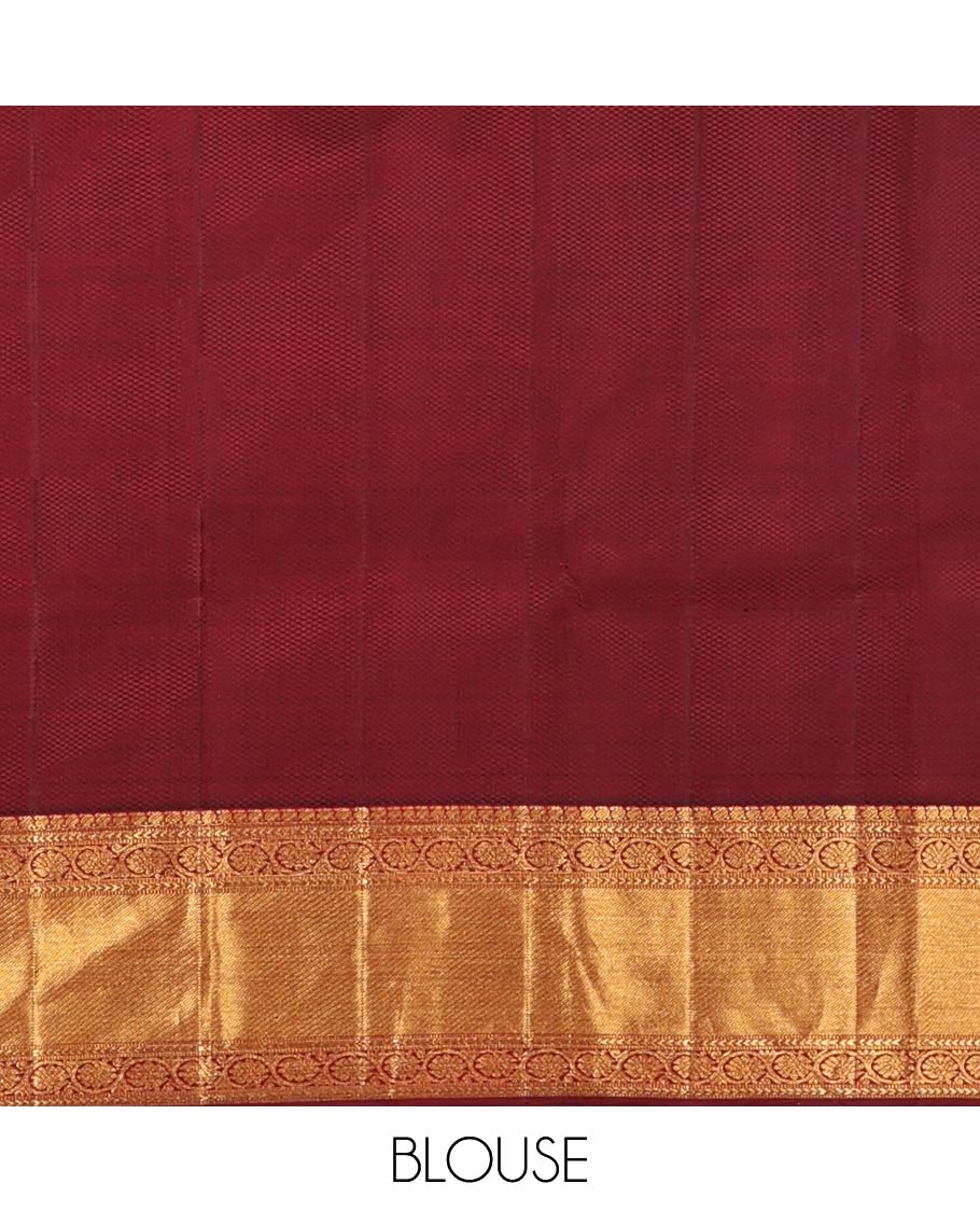 Maroon Kanchipuram Wedding Silk Saree, Gracefully Embellished with King and Queen Wedding Theme Jacquard Weave, Highlighted by Zari Border of Manga Mokku, and Kodi Visiry Designs, Chevron Striped Pallu and Paired with a Matching Blouse
