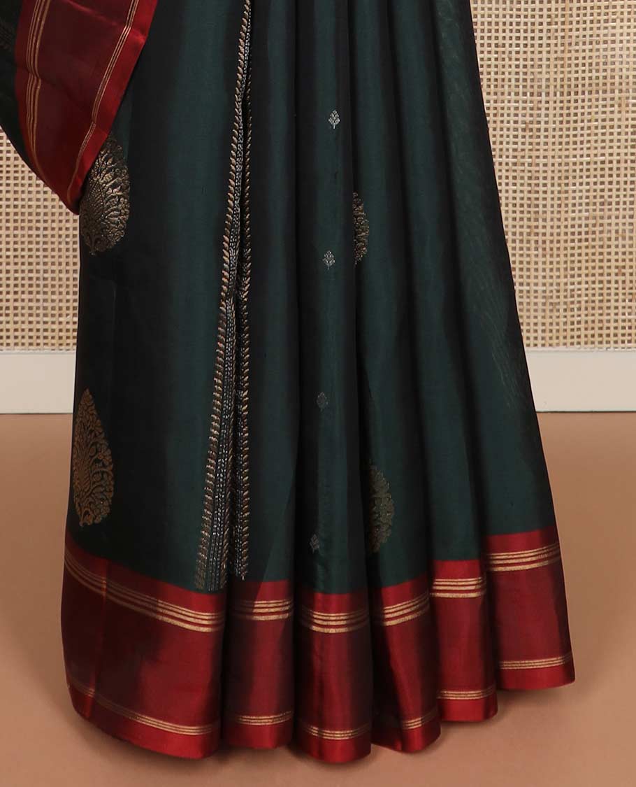 Green zari buttas silk mix saree, contrast rettai pettu zari striped border & pallu of jaal designs