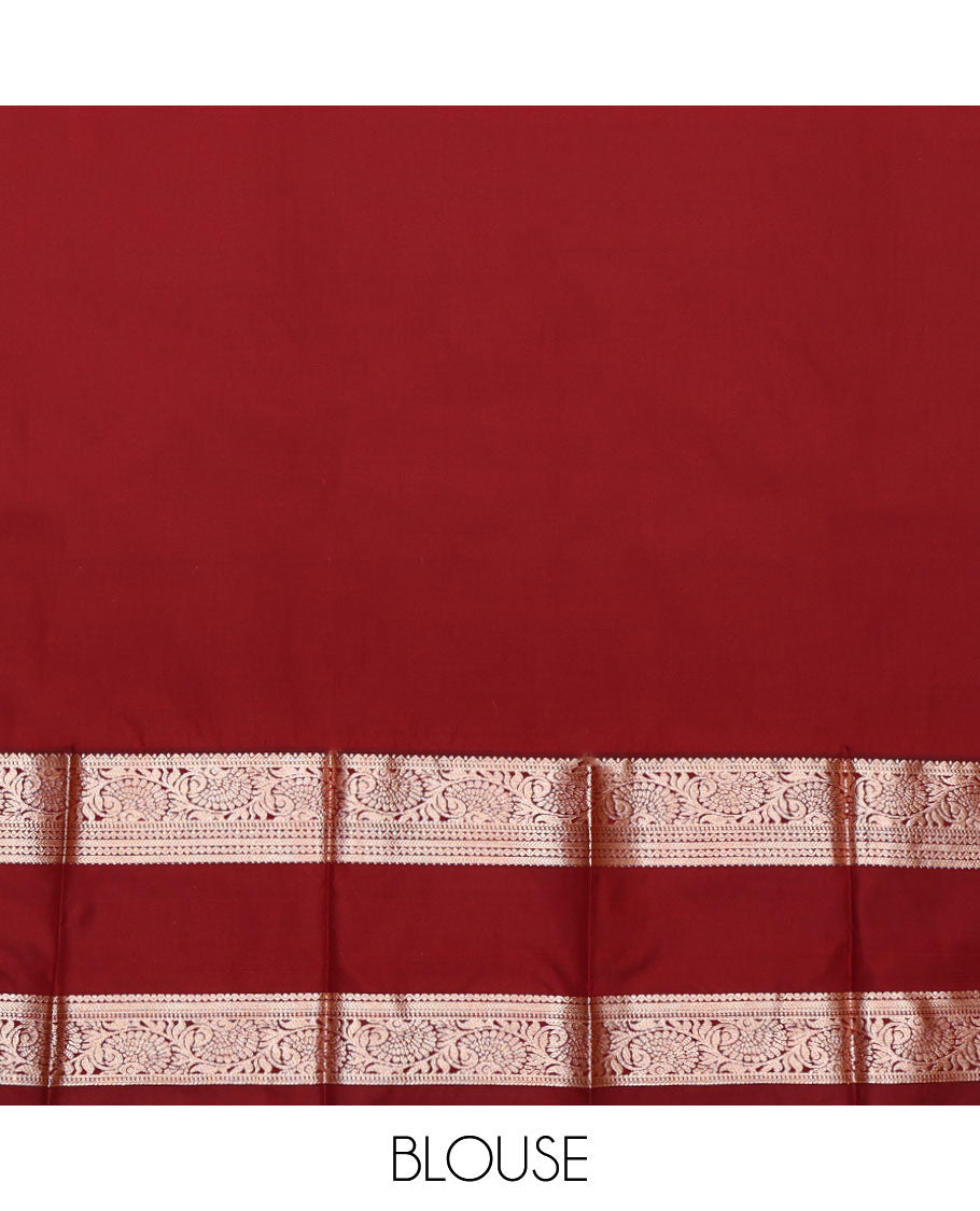 Green Budget Silk Saree, Detailed with Zari Buttas, Complemented by a Contrast Traditional Zari Rettai Pettu Border, Grand Pallu, and a Contrast Blouse