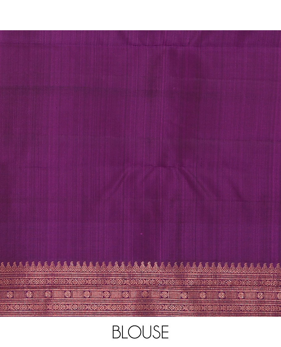 Borderless green-pink half-and-half Kanchipuram silk saree features floral meena buttas, and ara maadam design, contrast traditional motifs zari woven pallu