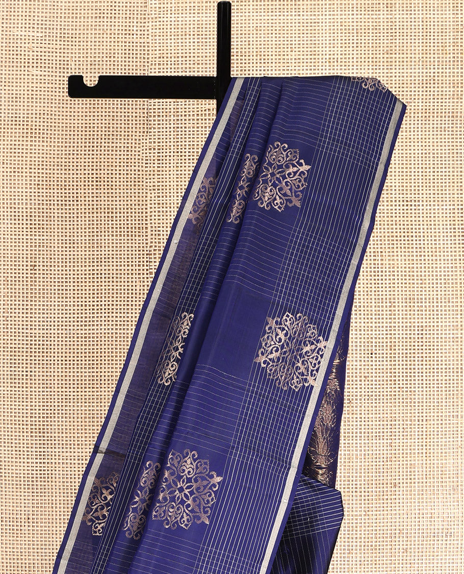 Borderless Blue Mayuri Lite Silk Mix Saree, Meticulously Crafted with Zari Buttas and Checks, Pallu of Intricate Designs, and a Matching Blouse