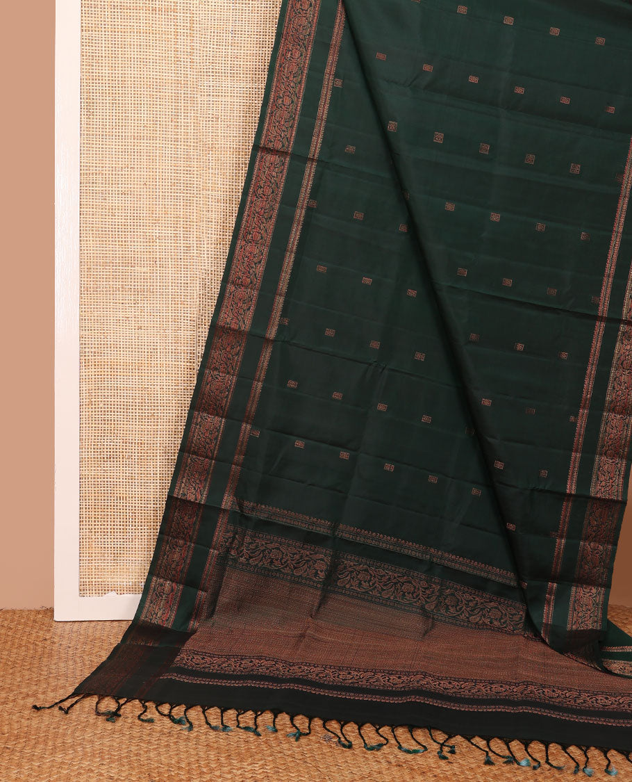 Deep forest green zari buttas soft silk saree, rettai pettu border of thilakam mokku,rudraksham & kodi visiry & jaal pallu