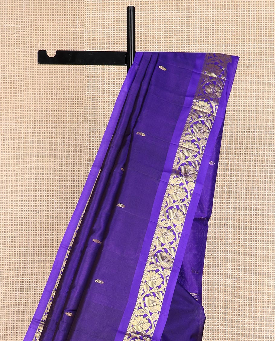 Blue zari buttas Kanchipuram silk saree, contrast border of salngai, banaras, and kodi visiry designs, and zari design pallu