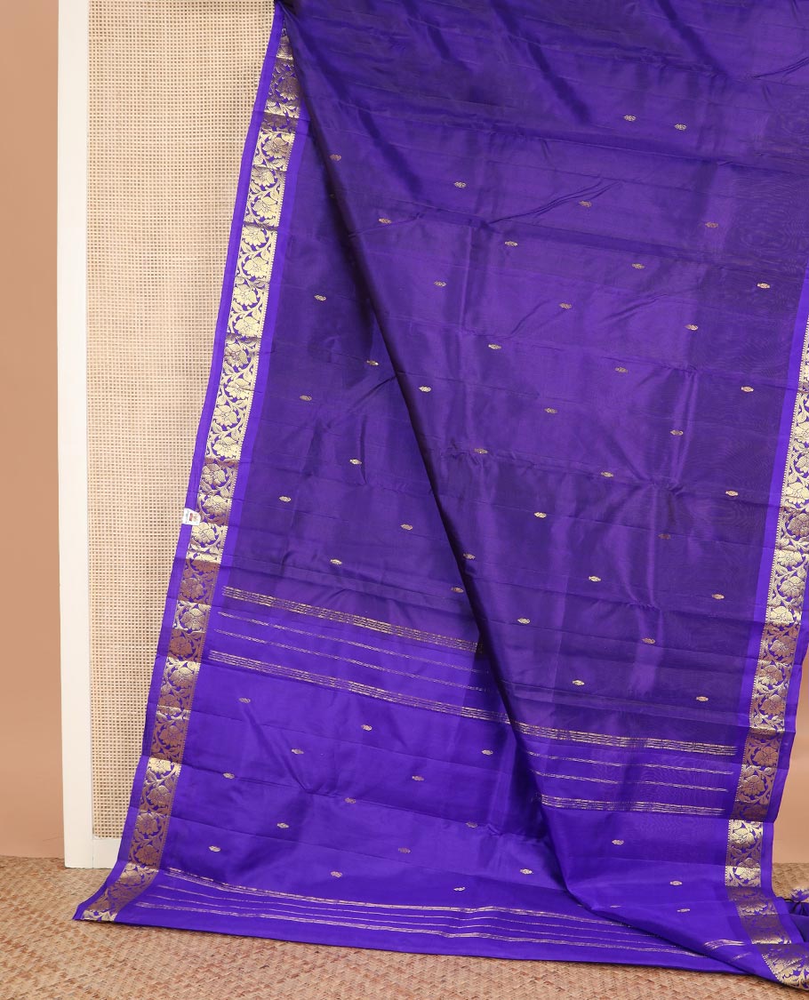 Blue zari buttas Kanchipuram silk saree, contrast border of salngai, banaras, and kodi visiry designs, and zari design pallu