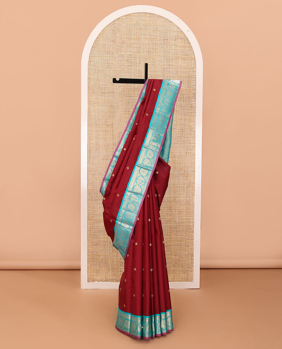 Apple red zari buttas silk saree, contrast border of diamond,banaras,mayil kann & round yaanai & round mayil & jaal design pallu
