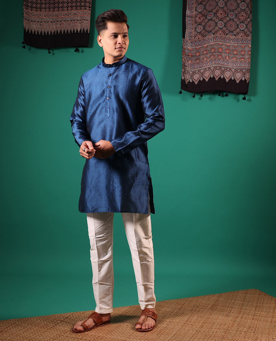 Blue peacock eye style diamond patterns embossed full-sleeved men's kurta
