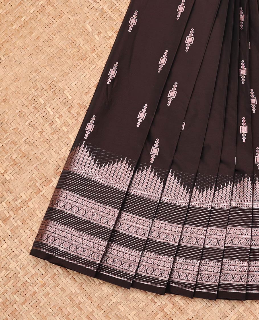 Brown Budget Silk Saree, Richly Detailed with Zari Buttas, Highlighted by a Traditional Design Border, Grand Pallu, and a Matching Blouse