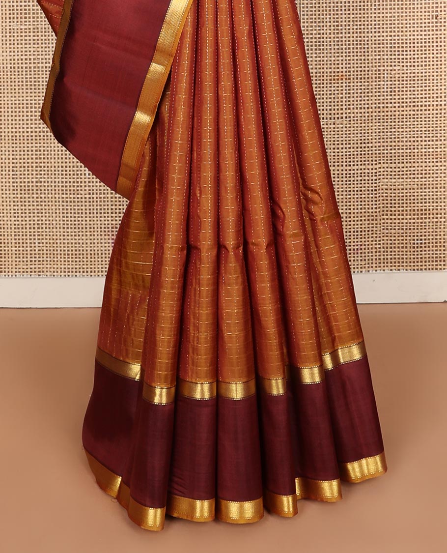 Honey color muthu kattam Kanchipuram silk saree, contrast rettai pettu border of muthu designs, and zari design pallu