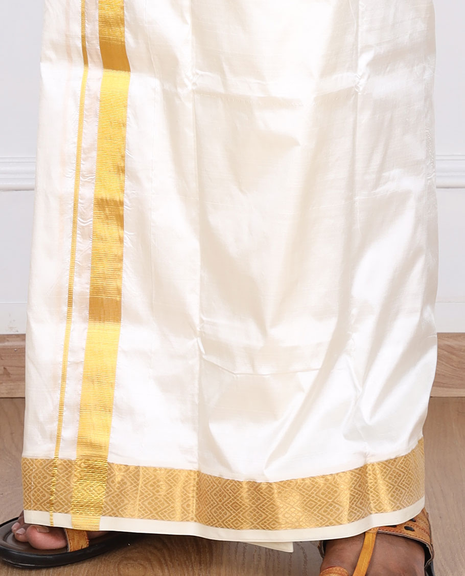 Cream pure silk kancheepuram wedding double-layer dhoti with diamond design zari border