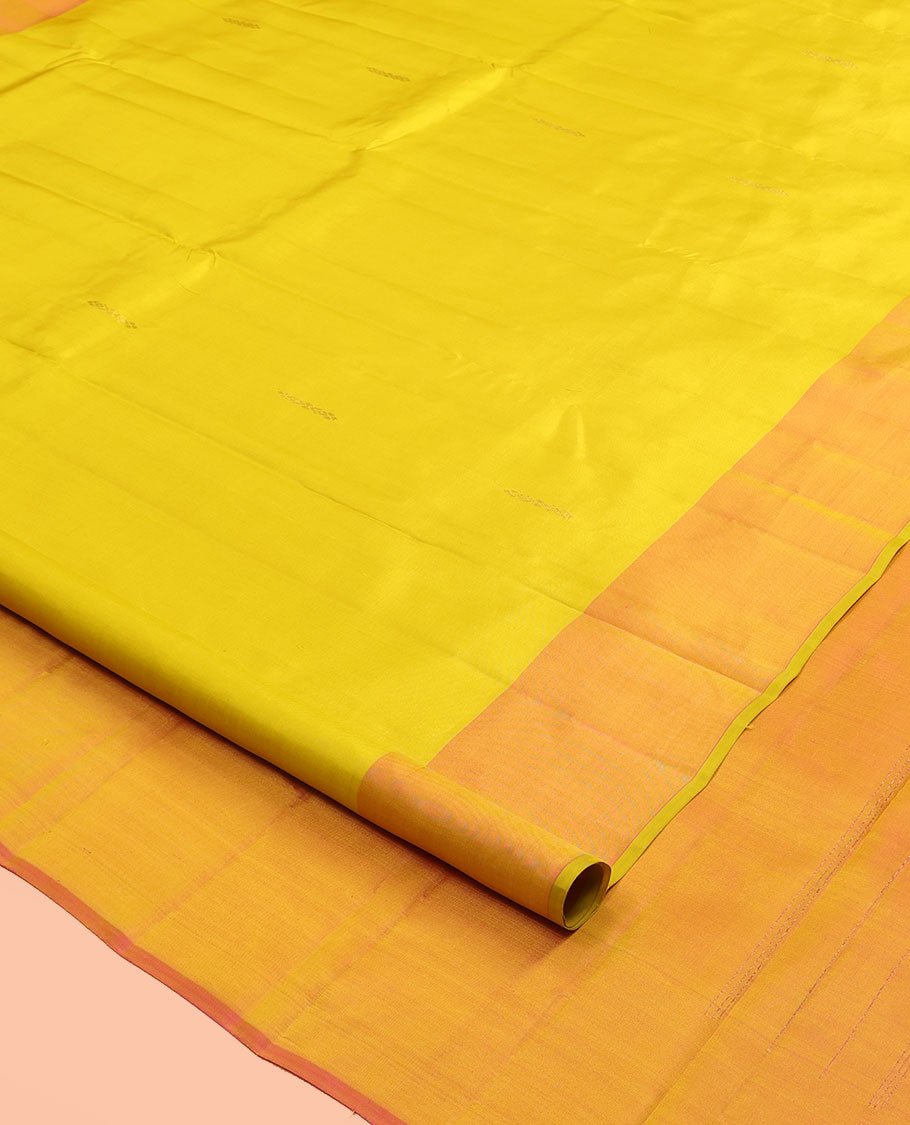 Yellow Kanchipuram Silk Saree, Woven with Zari Buttas, Complemented by a Contrast Thazampoo Rekku Border, Grand Floral Pallu, and Contrast Blouse