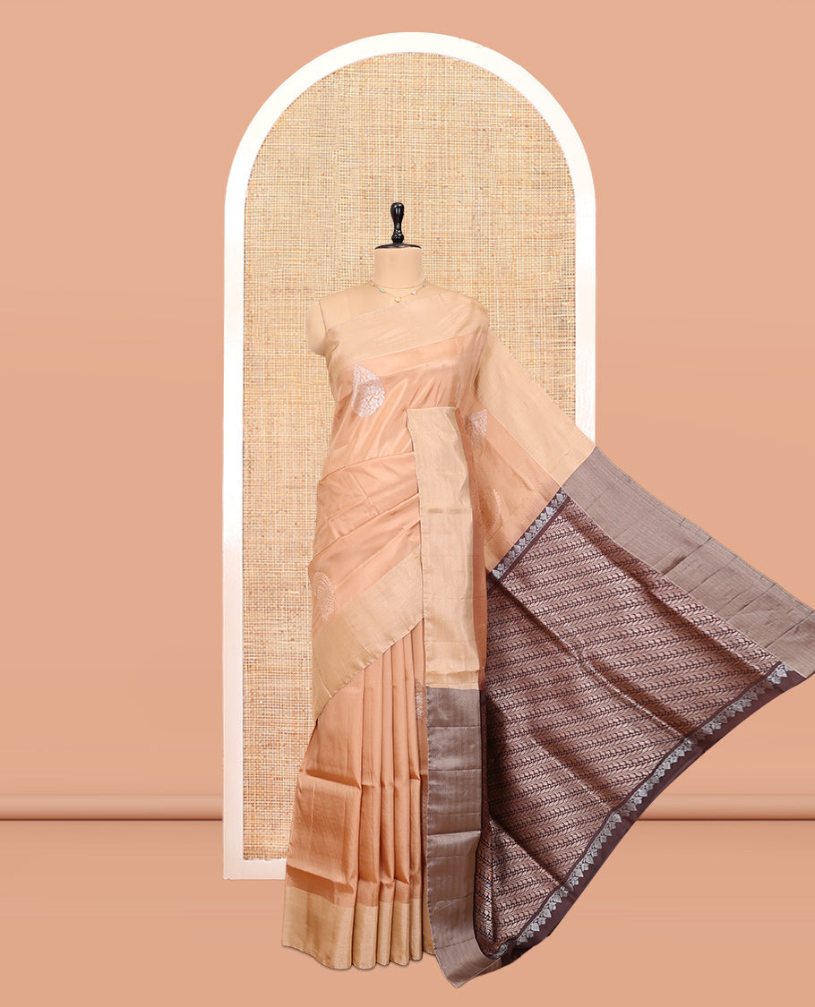 Sandal Uppada Saree, Accentuated with Floral Buttas, a Bavanji Border, Contrast Intricate Pallu, and a Contrast Blouse