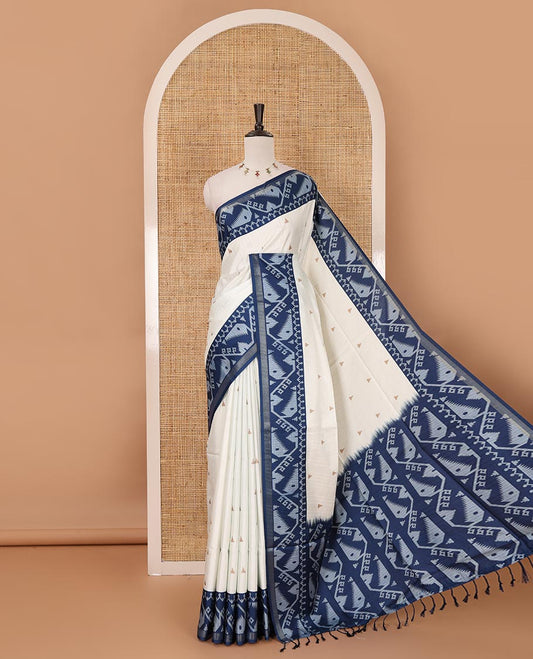 White temple buttas katan silk saree, contrast border & pallu of jamdani-style motifs & diamond motifs printed contrast blouse
