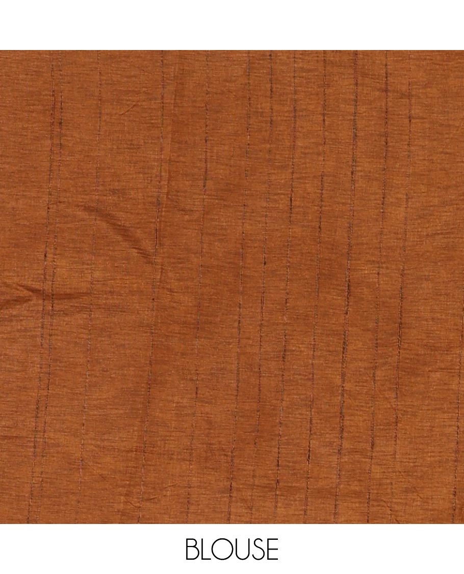Borderless beige shibori-printed jute tussar silk saree, contrast shibori-printed pallu & contrast blouse