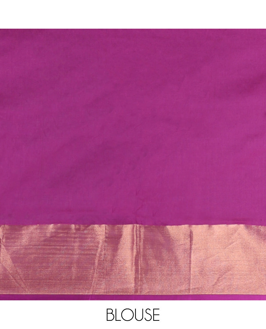 Green kupadam cotton saree with buttas, plain border & contrast pallu of ogee patterns
