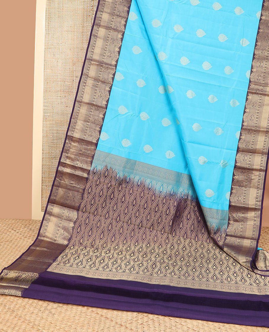 Light blue leaf buttas silk saree with contrast intricate zari design border & floral ogee design pallu