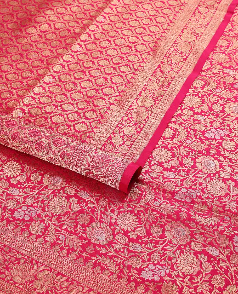 Pink ogee pattern jacquard with self intricate zari border & floral zari design pallu
