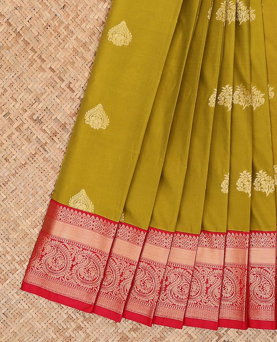 Green zari buttas gift saree, contrast traditional zari design border, and jaal pallu