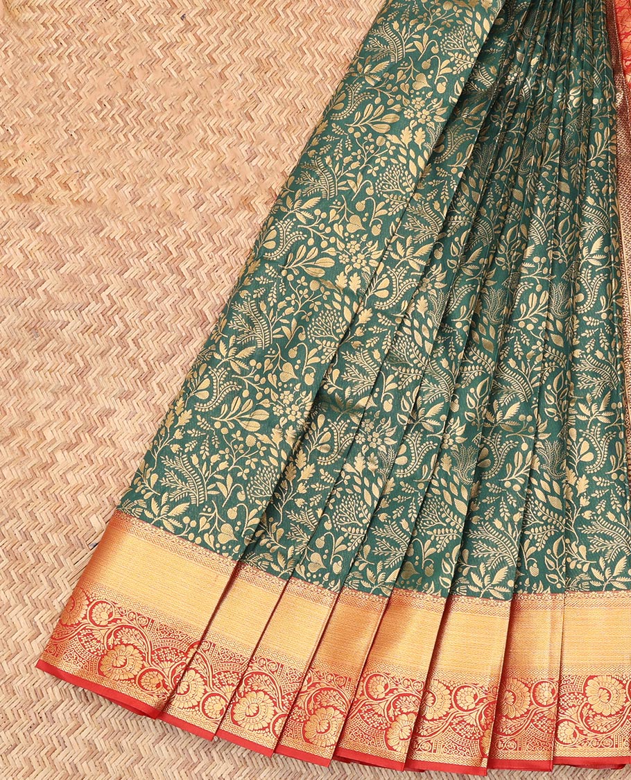 Green Budget Silk Saree, Highlighted by Jacquard Design, Complemented by Contrast Traditional Zari Border, a Grand Jaal Pallu and a Contrast Blouse