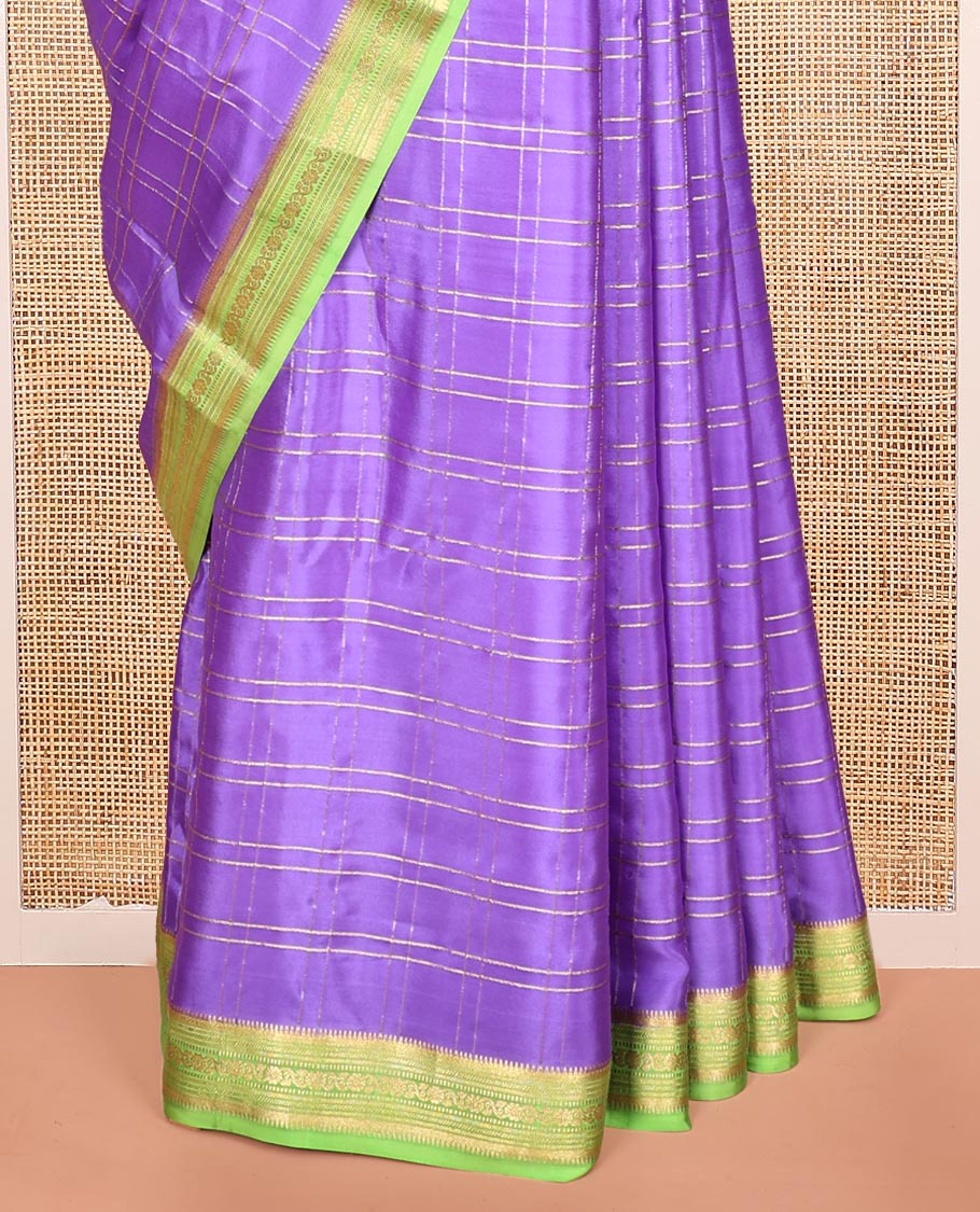 Lavender Mysore Silk Saree, Gleamed Up with Zari Checked Designs, Complemented by a Contrast Traditional Zari Design Border, Pallu Steeped with Zari Stripes, and Paired with a Contrast Blouse