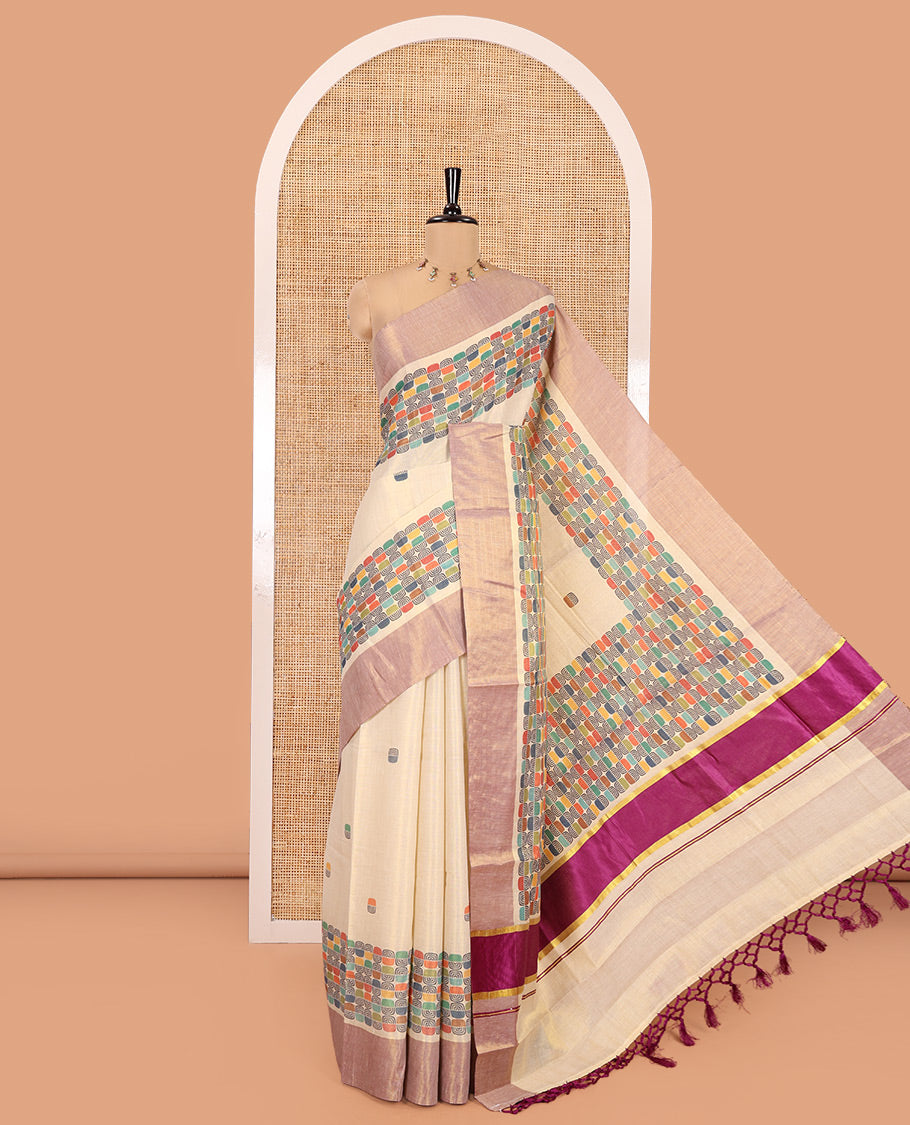 Gold Kerala Tissue Saree, Adorned with Geometric Print, a Bavanji Border, a Geometric Pallu, and a Matching Blouse