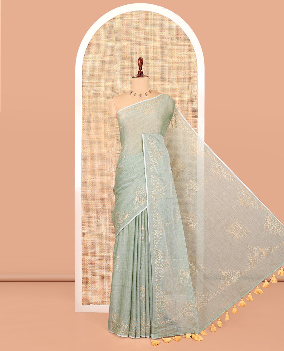Borderless Pista Green Khadi Mul Cotton Saree Features Kambi Kolam Motifs, a Self-Pallu, and No Blouse