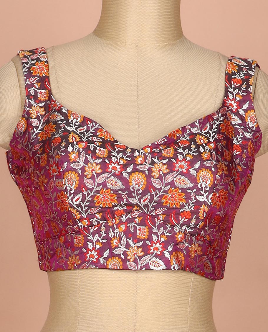 Maroon dual-toned floral jaal jacquard sweet-heart neck thick strapped sleeveless banarasi readymade blouse