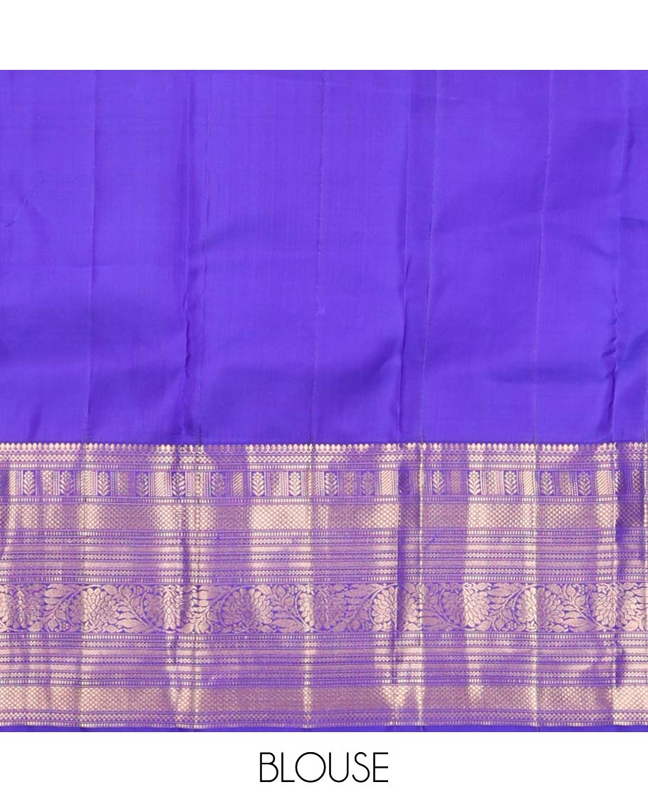 Green buttas silk saree with contrast thilakam mokku, banaras, kodi visiry, mayil kann design & zari design pallu