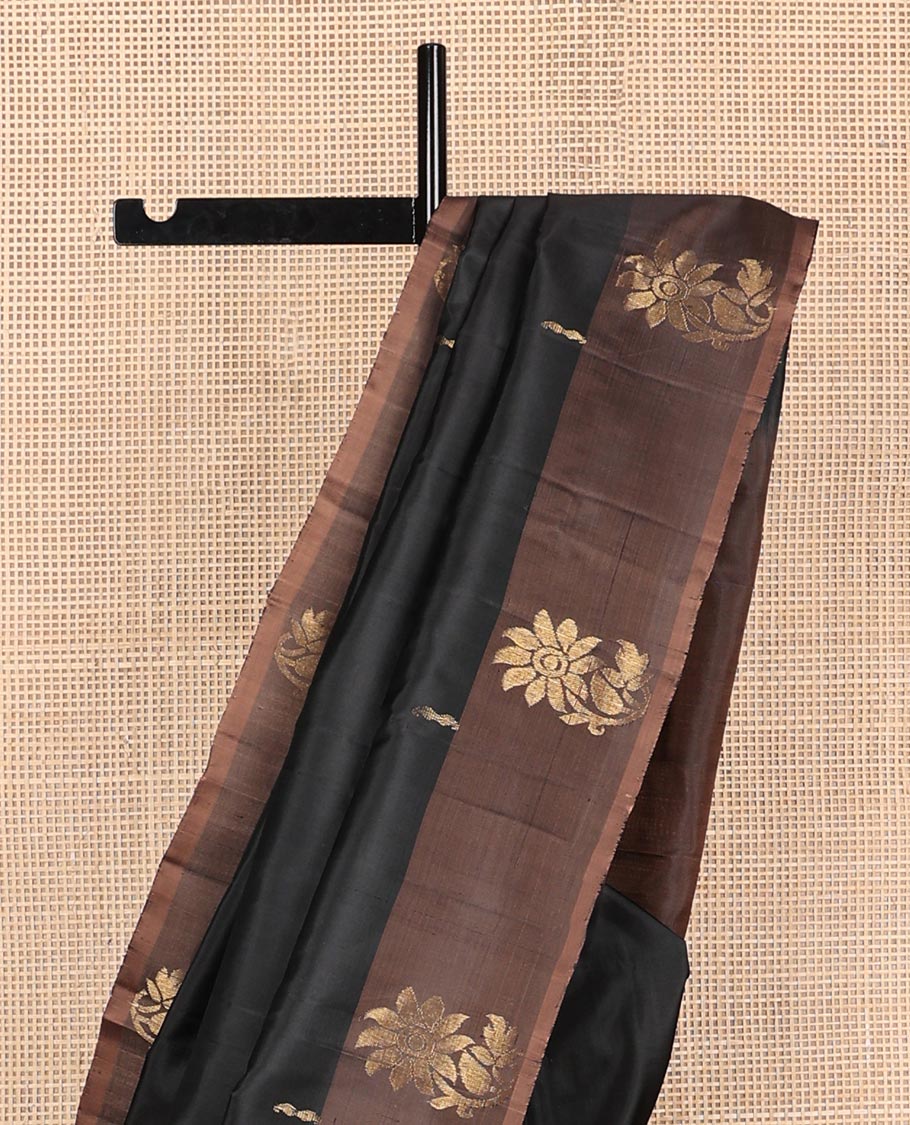 Black zari buttas Kanchipuram silk saree, contrast floral zari border, and floral motifs pallu