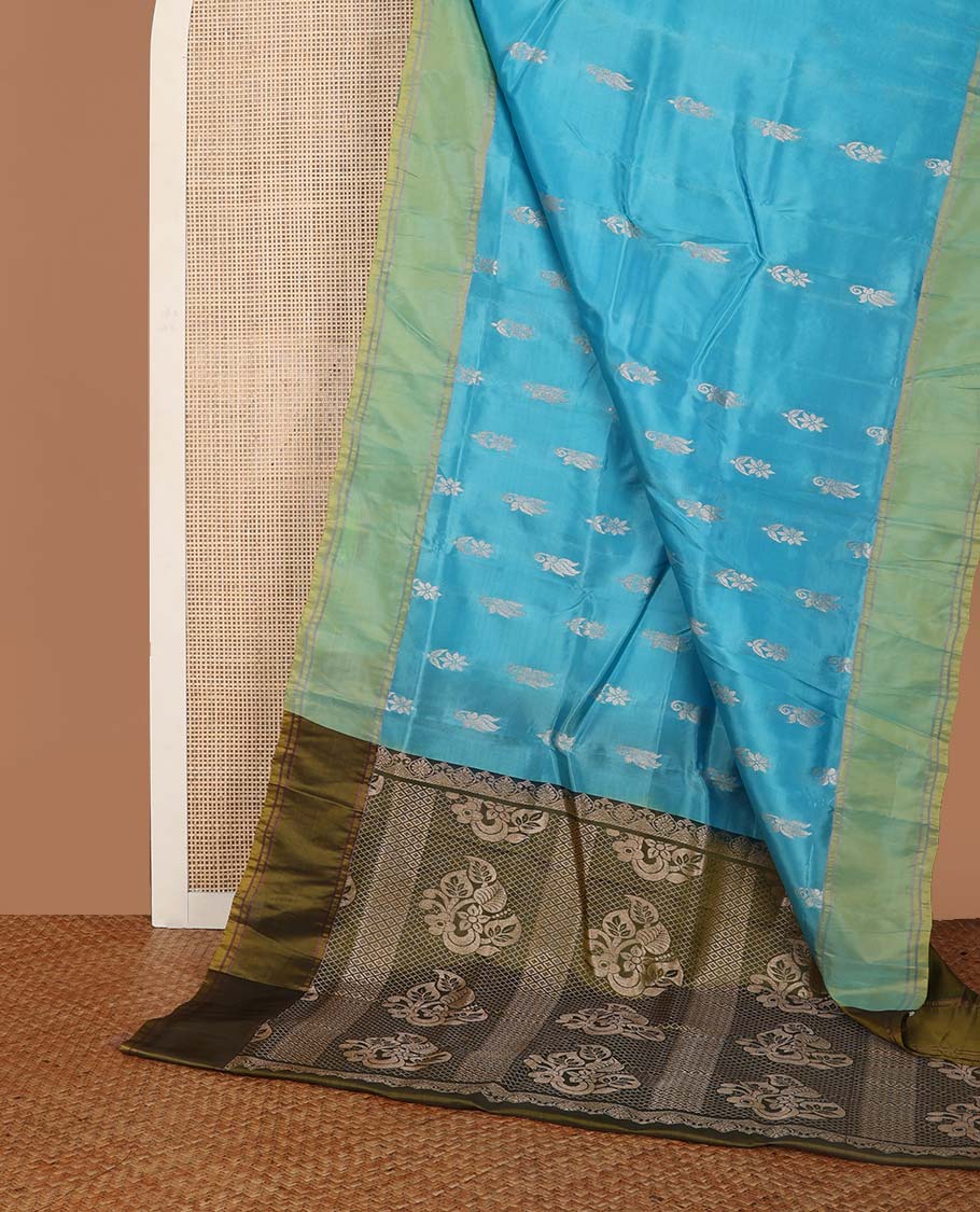 Blue floral motifs uppada saree with contrast border & floral design pallu
