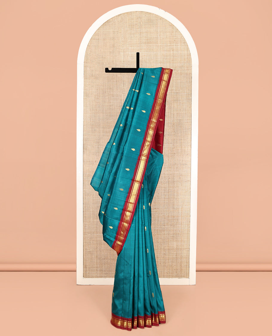 Rama Kanchipuram Silk Saree, Accentuated with Zari Buttas, Complemented by a Contrast One-Sided Korvai Border of Banaras, and Jaal Designs, Zari Design Pallu, and No Blouse