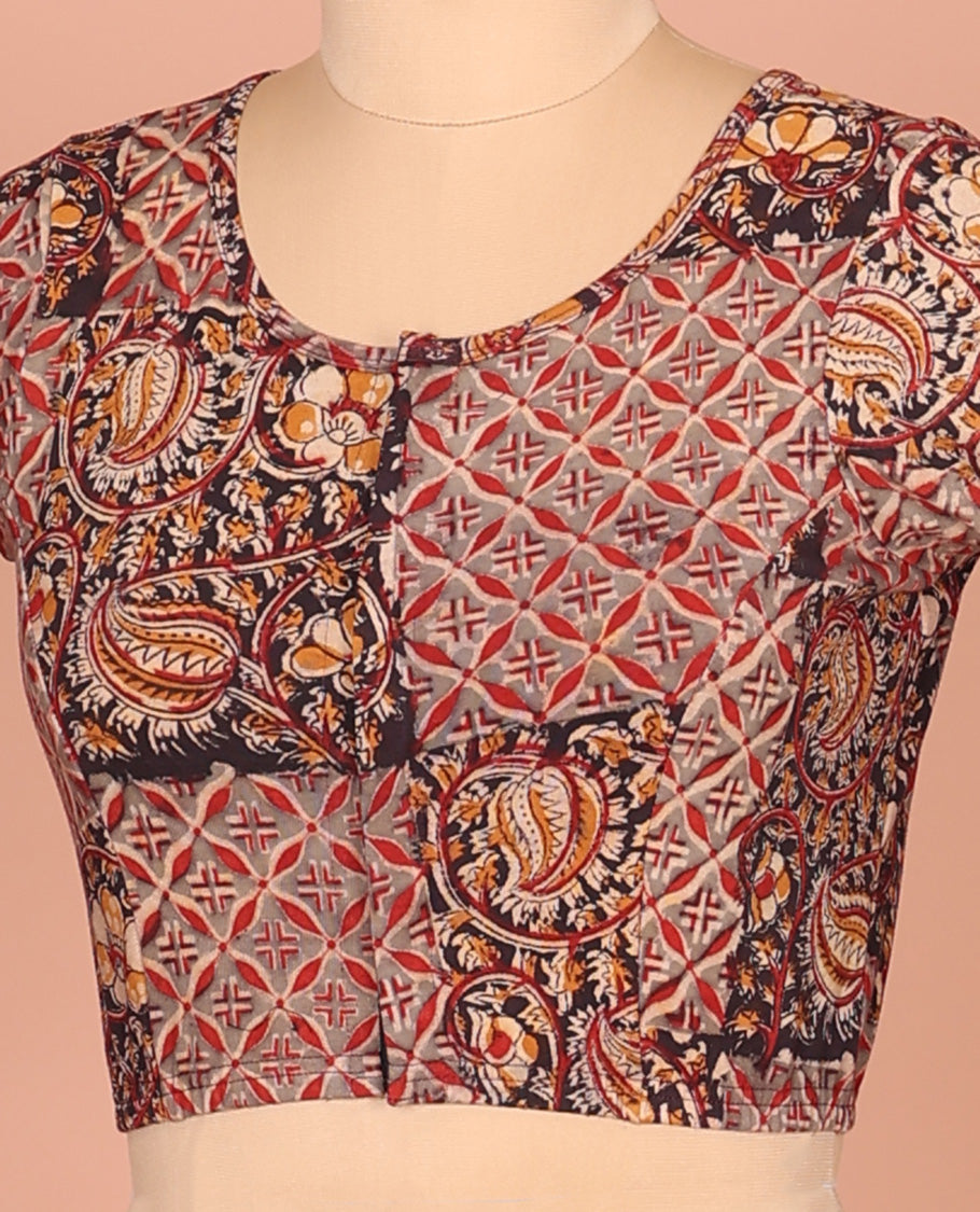 Multi-color Cotton Readymade Blouse Bedecked with All-Over Floral Vine-Jaal Print, Featuring a Front Round-Neck, a Closed Back-Neck, and Elbow Sleeves