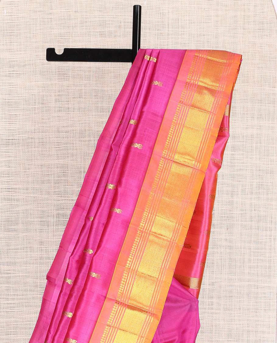 Pink One Side Border Kanchipuram Silk Saree