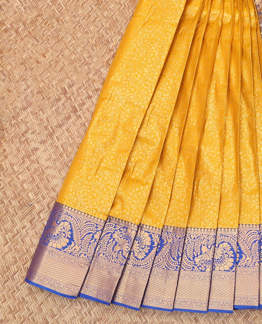 Yellow Budget Silk Saree, Showcasing Jacquard Design, Complemented by Contrast Traditional Zari Border, a Grand Pallu and a Contrast Blouse