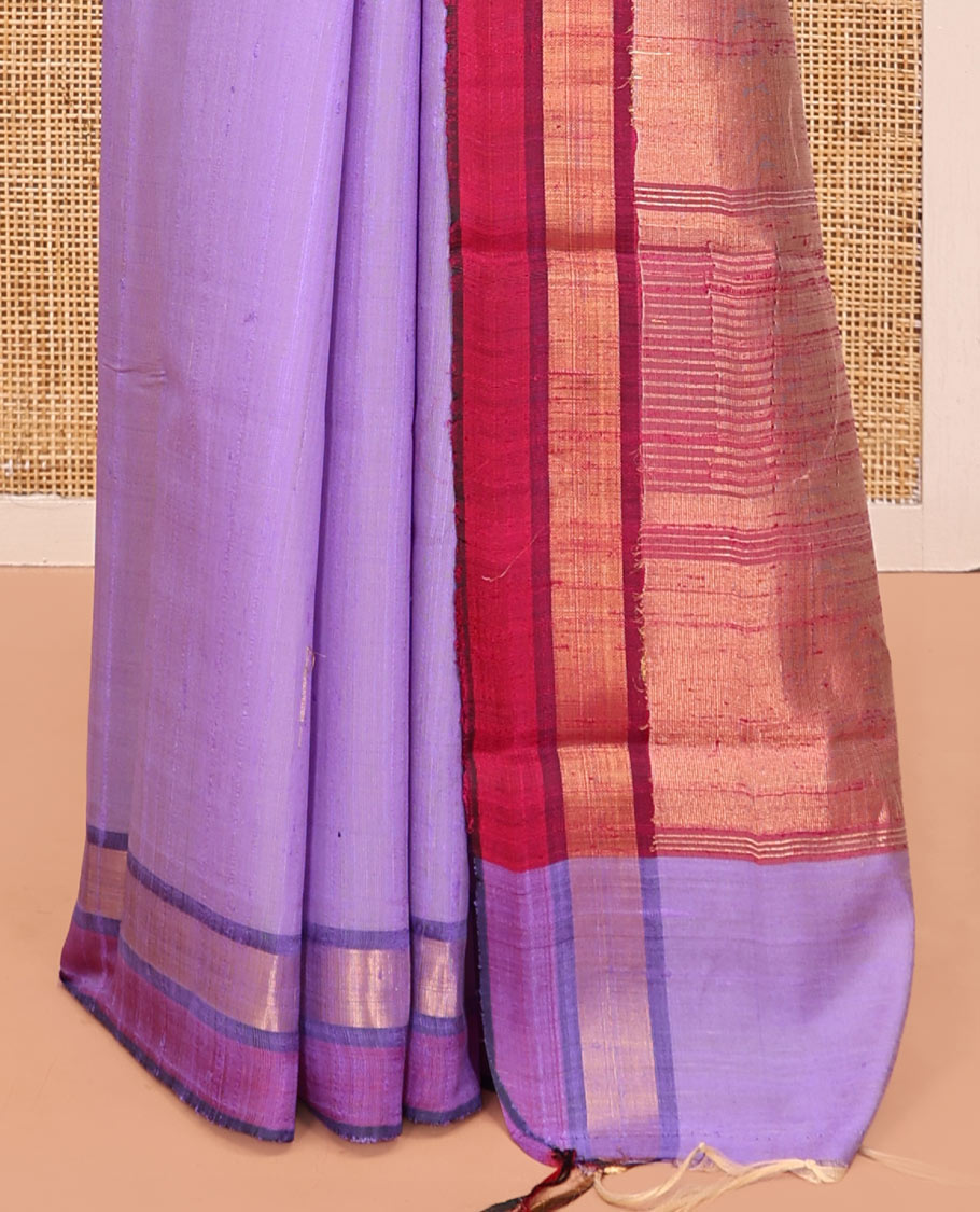 Lavender Dupion Silk Saree, Subtly Woven with Buttas, Complemented by Contrast Zari Border, Temple Pallu, and a Contrast Blouse