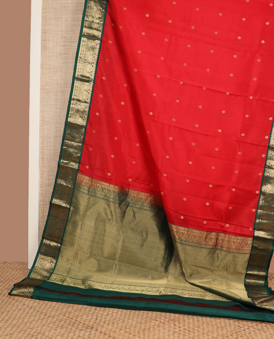 Red zari buttas silk saree, contrast border of rekku,muthu,banaras,rettai manga,diamond & kamalam & intricate pallu