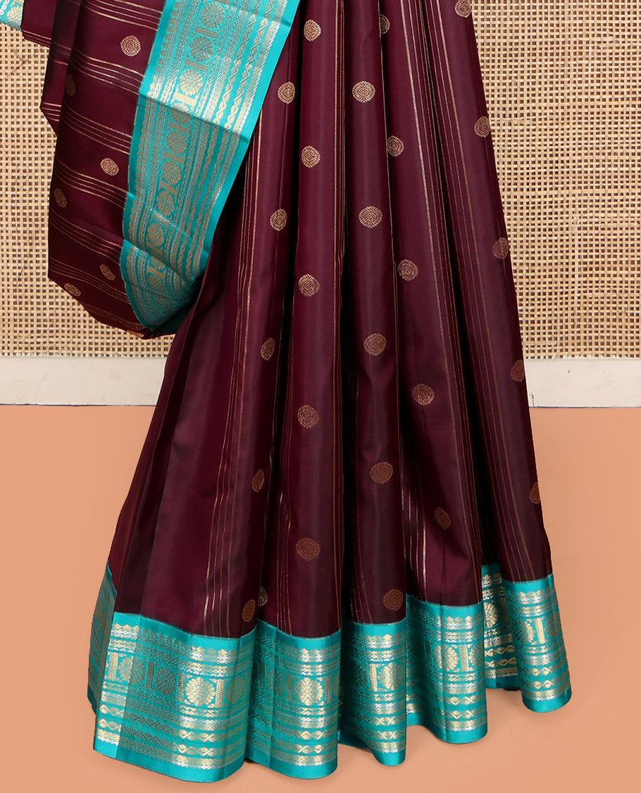 Maroon Vasundhara Silk Saree, Adorned with Stripes and Chakram Buttas, Complemented by a Contrast Border of Salngai, Neli, Kathir, and Chakram Design, Intricate Pallu, and a Contrast Blouse