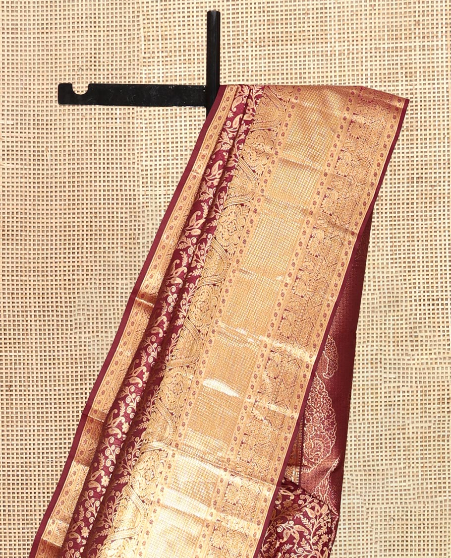 Maroon Kanchipuram Wedding Silk Saree, Enriched with Jacquard Design, a Zari Border of Traditional Designs, Intricately Designed Pallu, and a Matching Blouse