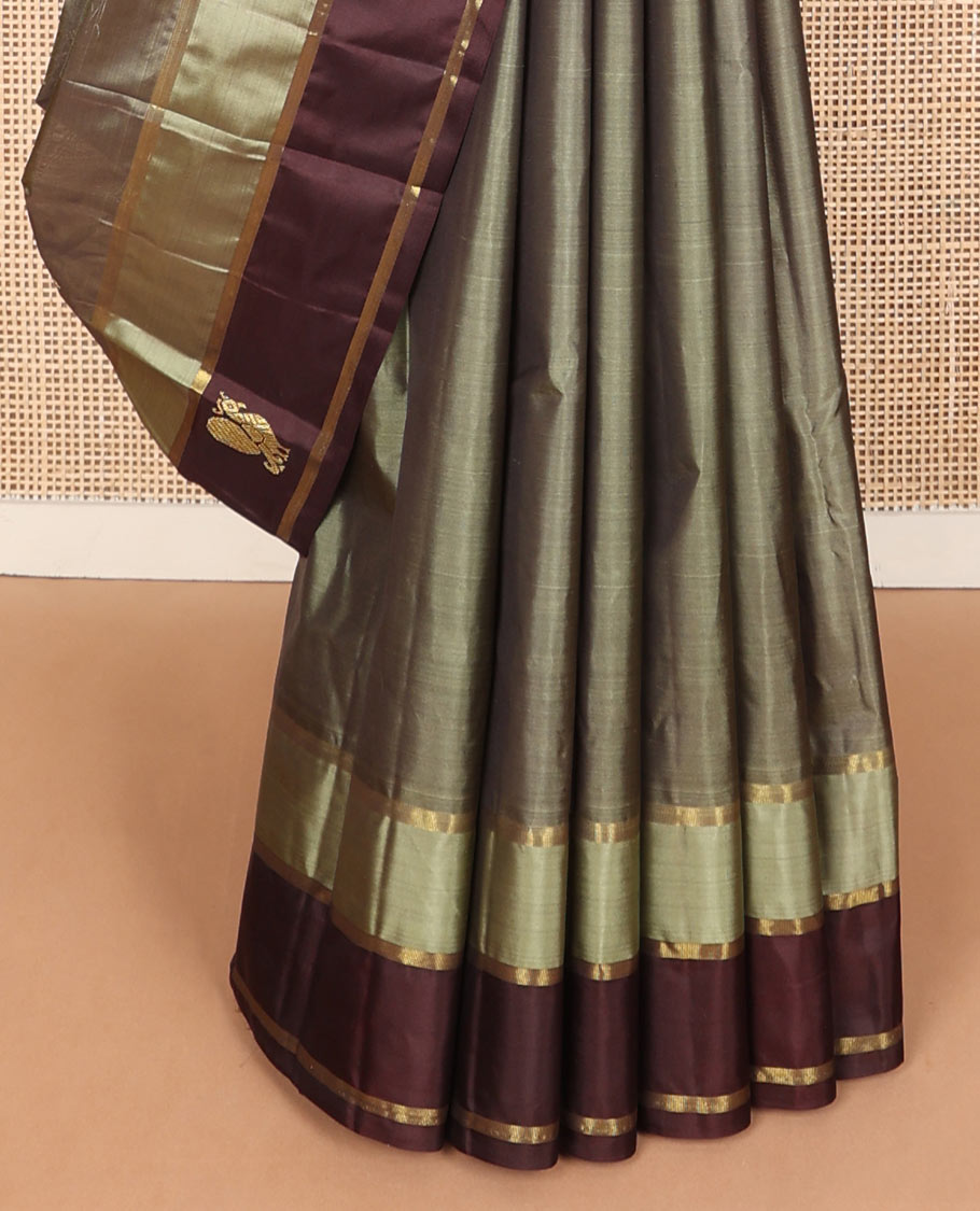 Grey zari buttas silk saree, contrast border of mayil & yaanai designs & zari design pallu