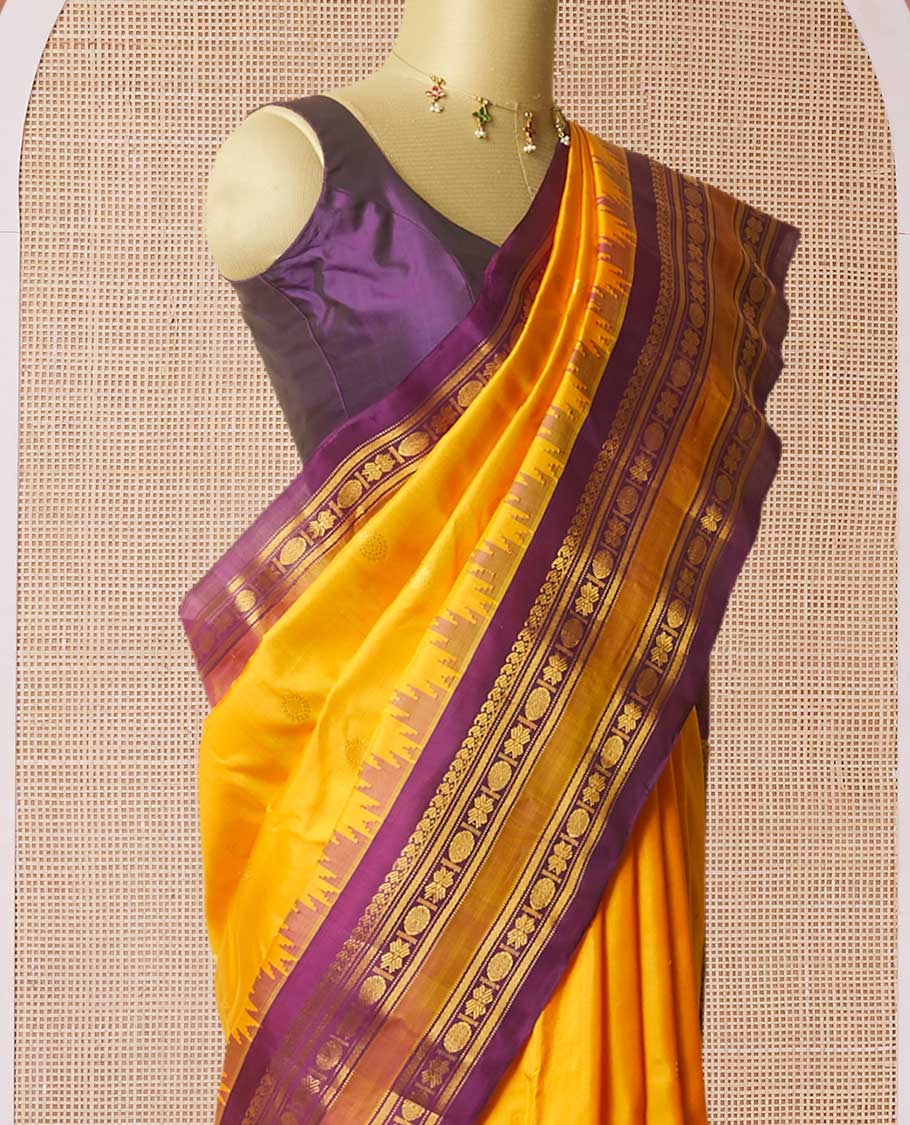 Yellow zari buttas gadwal silksaree,contrast rettai pettu traditional zari border & pallu of geometric,chevron & paisleys