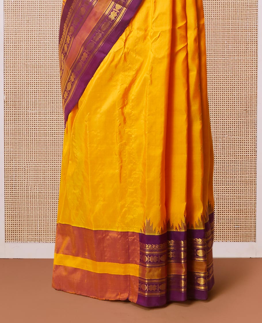 Yellow zari buttas gadwal silksaree,contrast rettai pettu traditional zari border & pallu of geometric,chevron & paisleys