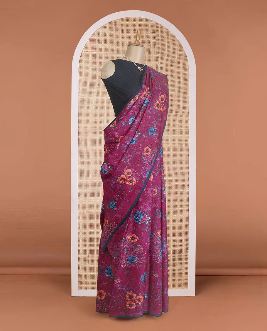 Borderless purple floral vine printed silk saree, contrast thin piping border, and printed pallu