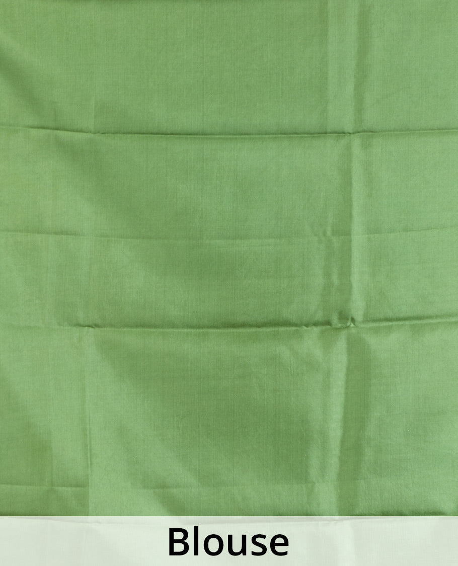 Borderless green paisley motifs printed silk saree, intricately printed pallu