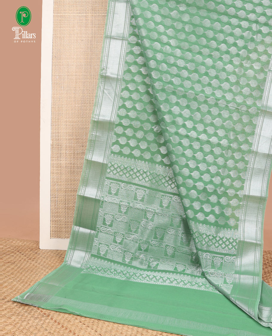 Green silver zari design silk cotton saree with double pad rudrashra border & rich pallu along with plain blouse