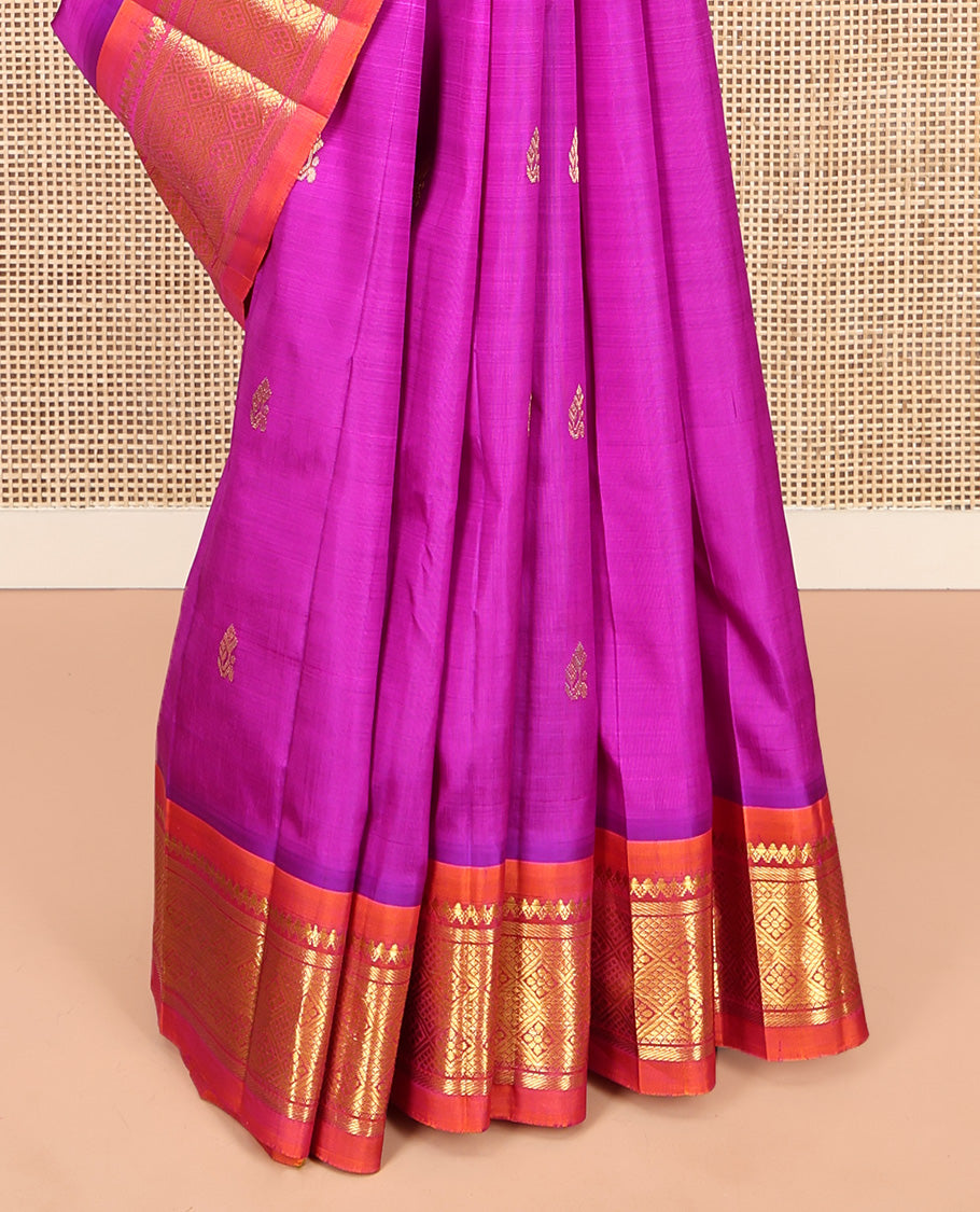 Pink Kanchipuram Silk Saree, Embellished with Zari Buttas, Complemented by a Contrast One-Sided Border of Thilakam Mokku, Banaras, and Jaal Designs, Zari Design Pallu, and No Blouse