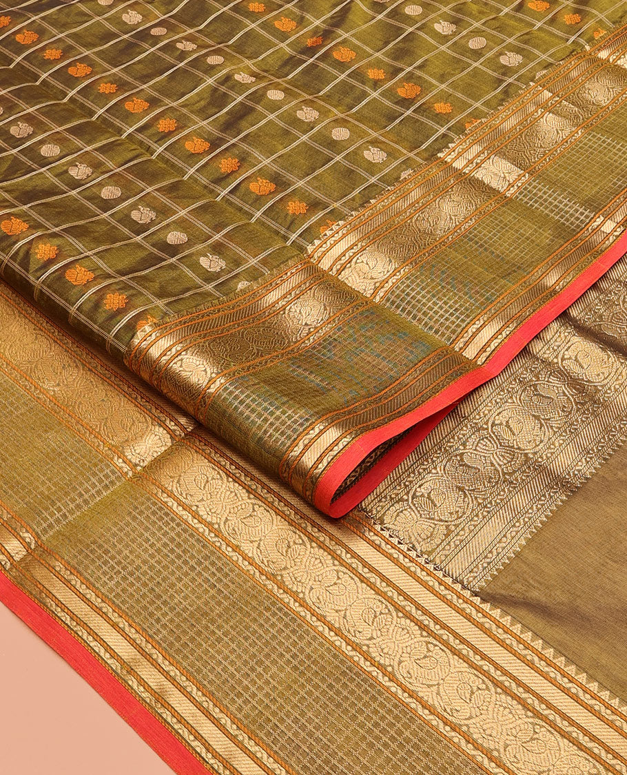 Green Buttas-Checked Kuppadam Silk Saree, a Semi-Contrast Traditional Border, Grand Pallu, a Matching Blouse