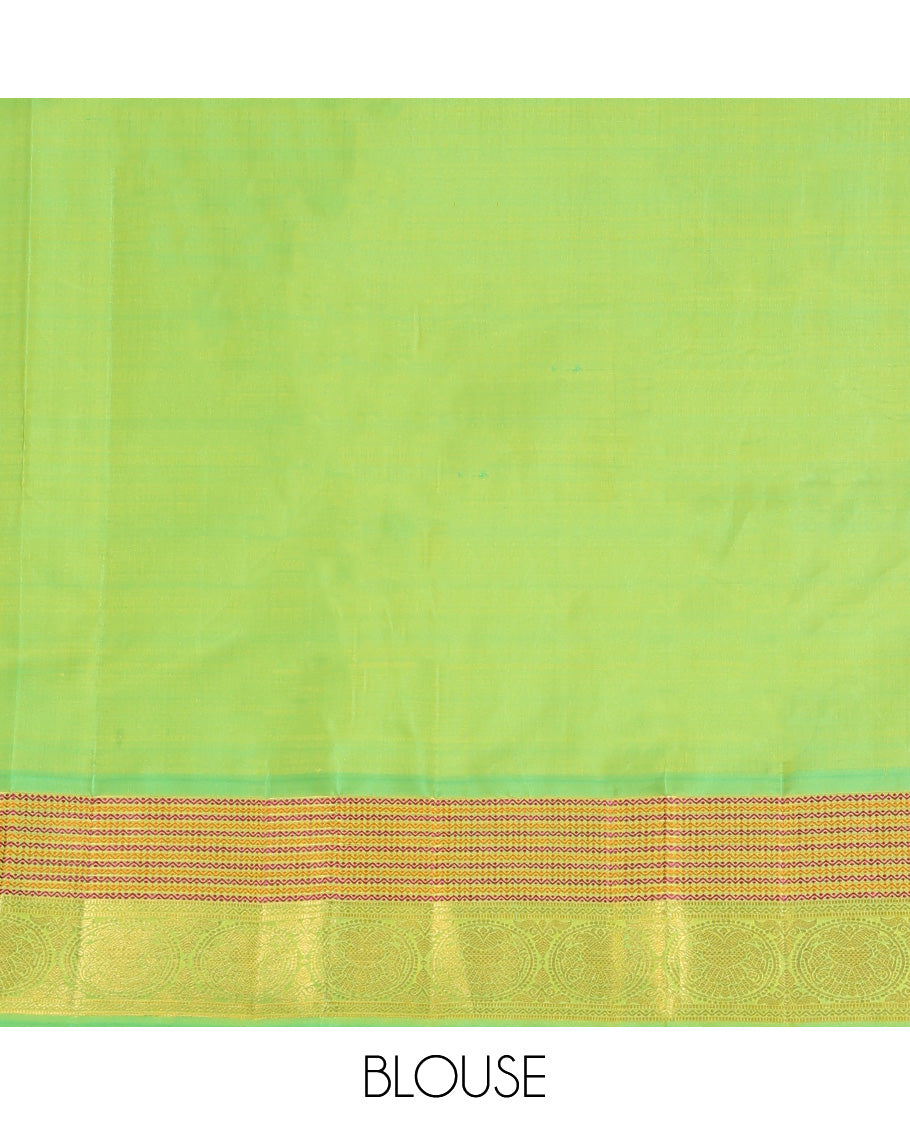 Green Plain Kanchipuram Silk Saree, Highlighted by Self-Border of Neli, and Round Iruthalai Pakshi Designs, Pallu of Same Design, and Paired with a Matching Blouse