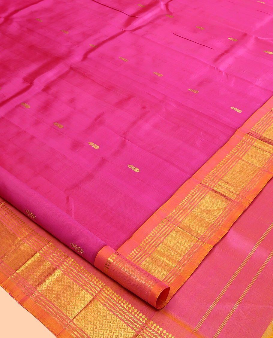 Pink One Side Border Kanchipuram Silk Saree